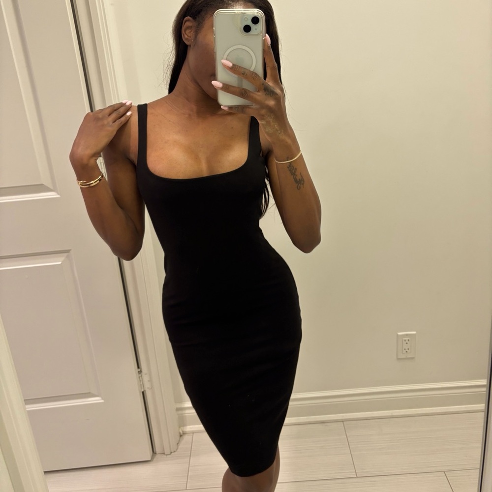 Black Forever 21 Dress